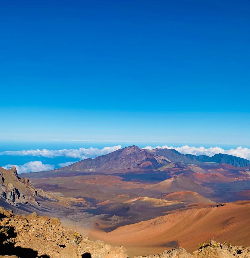 Explore Maui'S Diverse Campgrounds And Uncover The Island'S Beauty From Fresh Perspectives Every Day As You Journey With Aloha Glamp'S Great Jeep Equipped With A Rooftop Tent パイア エクステリア 写真